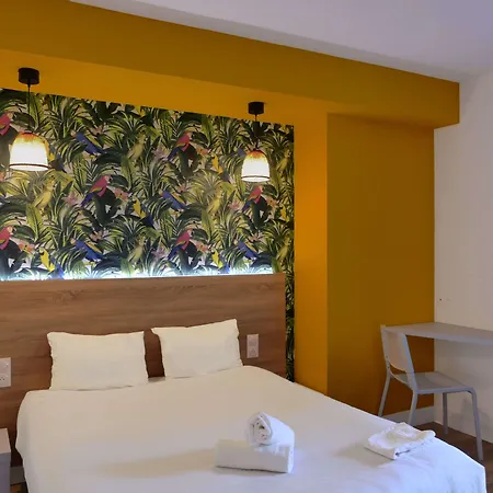 Kyriad Eco - Toulon Ouest La Seyne Sur Mer Hotel 2*